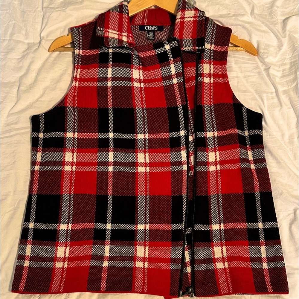 Women’s CHAPS Sleeveless Full-zip